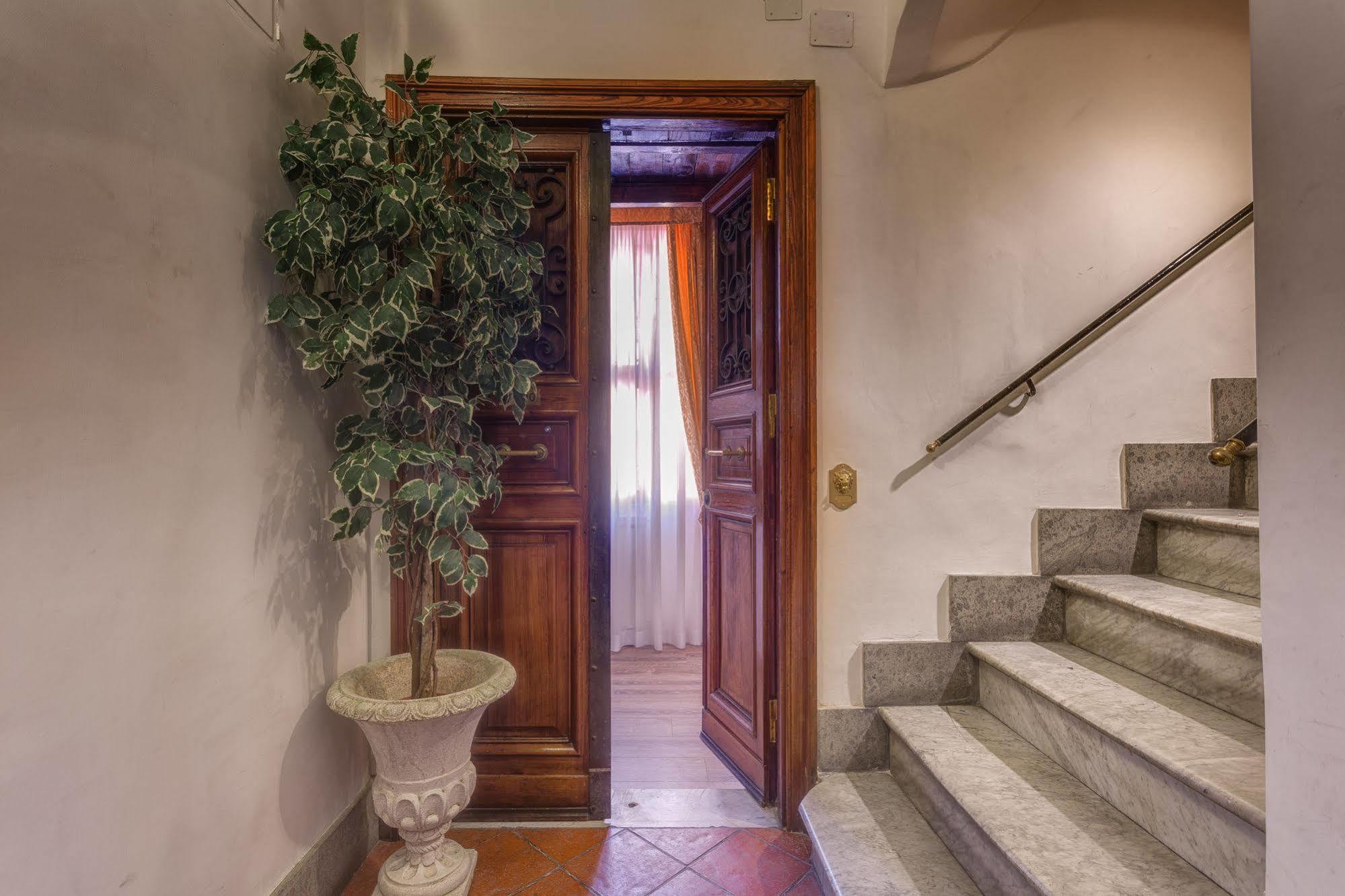 Tolentino Suites Rome Exterior photo
